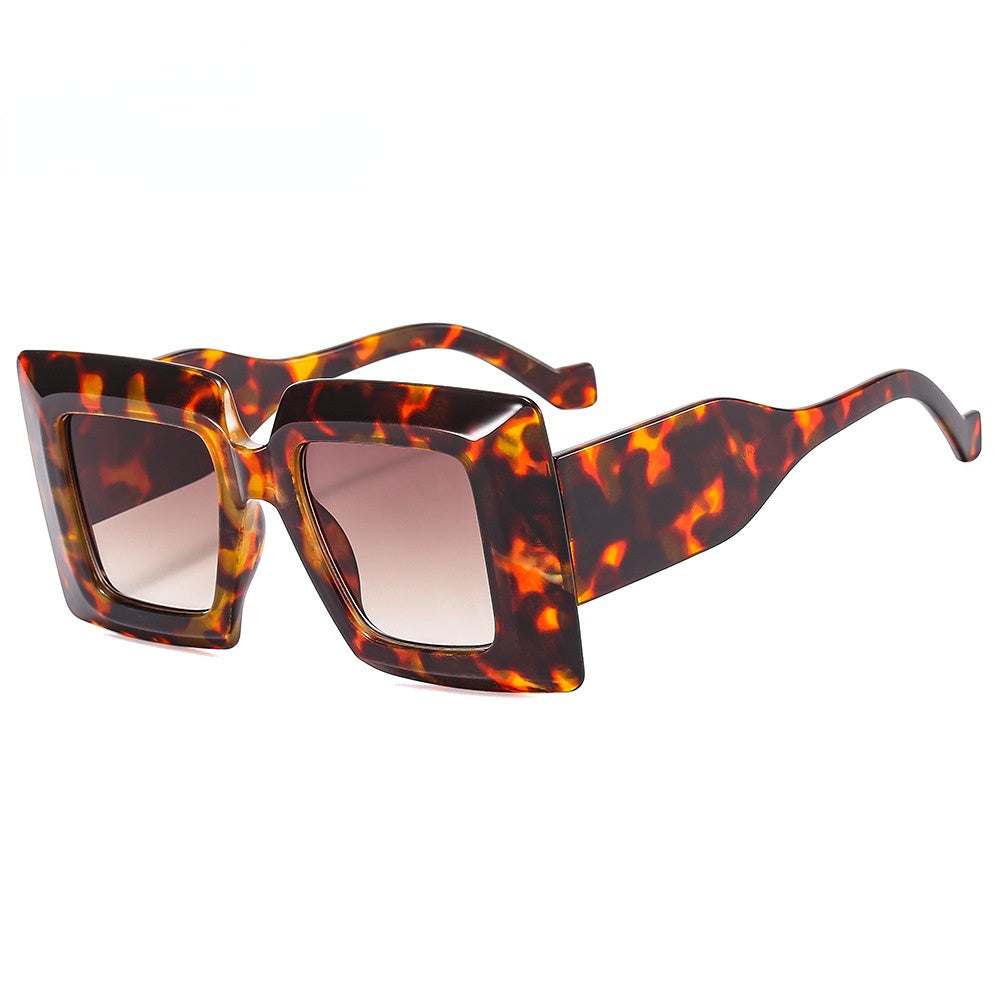 Wholesale Striped Large Box PC Women's Sunglasses